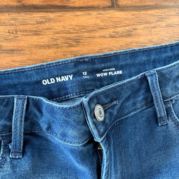 Old Navy Blue Flare Jeans - Classic Retro Fit High Waisted Tall NWT - Picture 2 of 9